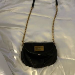 Marc Jacobs Crossbody Black/Gold Leather!